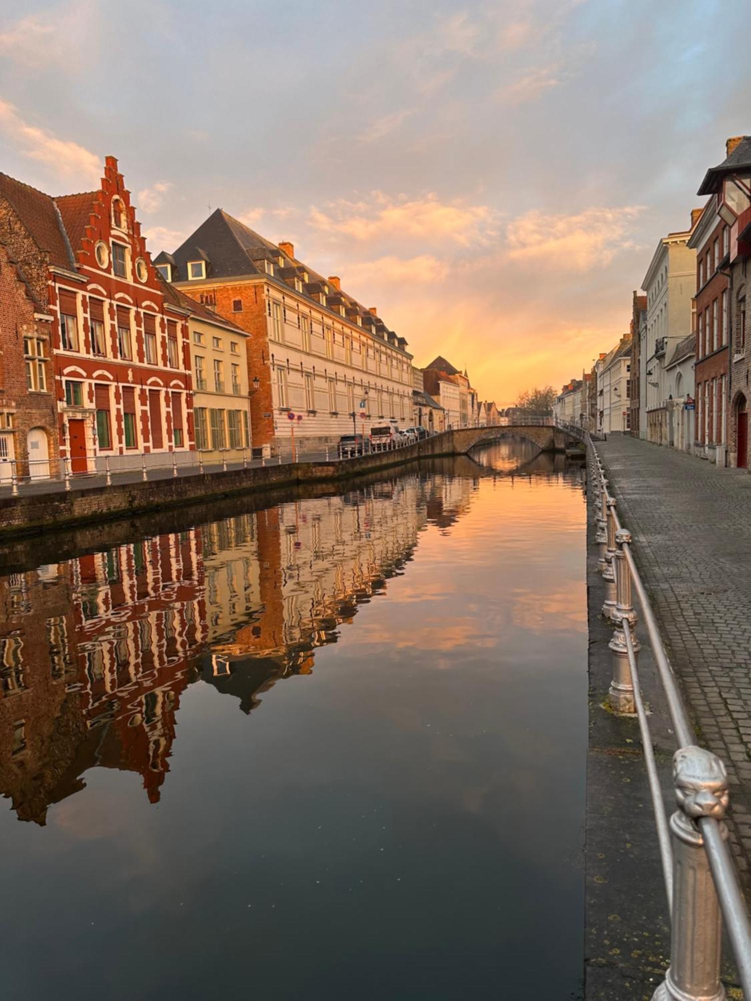 Bed & Breakfast Maison Amodio Boutique Adults Only Brugge